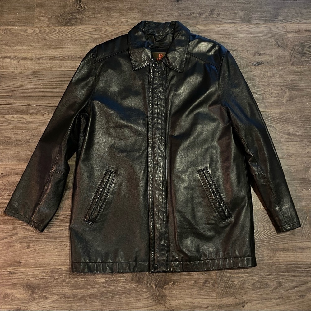 Danier genuine leather men’s coat thermolite removable quilted liner medium
